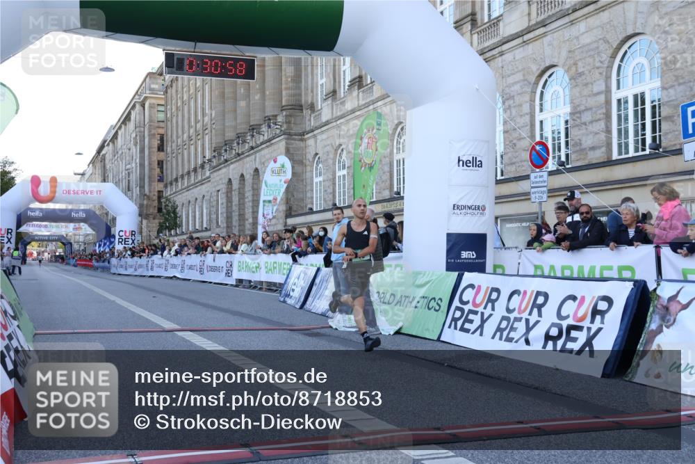 07.09.2025 - BARMER Alsterlauf Strokosch-Dieckow http://msf.ph/oto/8718853 07.09.2025 09:30:57 Ziel 10 meine-sportfotos.de