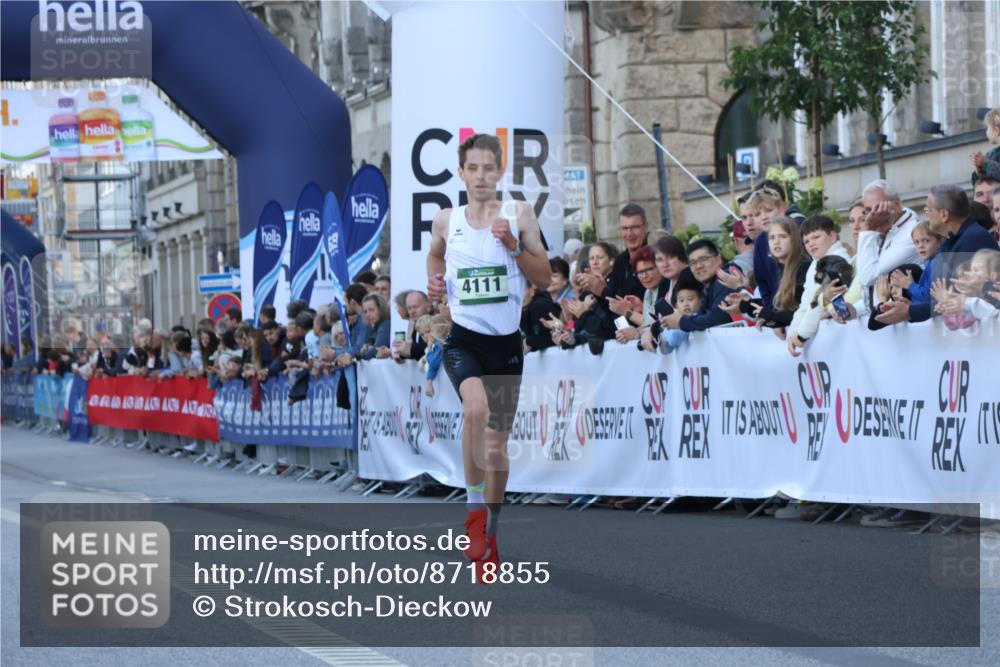 07.09.2025 - BARMER Alsterlauf Strokosch-Dieckow http://msf.ph/oto/8718855 07.09.2025 09:31:11 Ziel 4111 meine-sportfotos.de