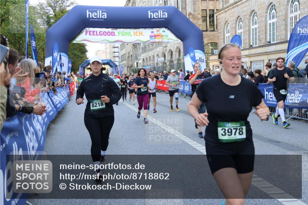 07.09.2025 - BARMER Alsterlauf Strokosch-Dieckow http://msf.ph/oto/8718862 07.09.2025 10:03:50 Ziel 2112, 2259, 2271, 2364, 2477, 2511, 2620, 2644, 2700, 2701, 2702, 2708, 2709, 2859, 2956, 2986, 3006, 3027, 3281, 3420, 3436, 3764, 3765, 3766, 3918, 3946, 4392, 4461, 5112, 5236, 5303, 5497, 5645, 5659, 5689, 5753, 5923, 5984, 6005, 6007, 6031, 6115, 6205, 6296, 8166, 8183, 8213, 8301, 8434 meine-sportfotos.de