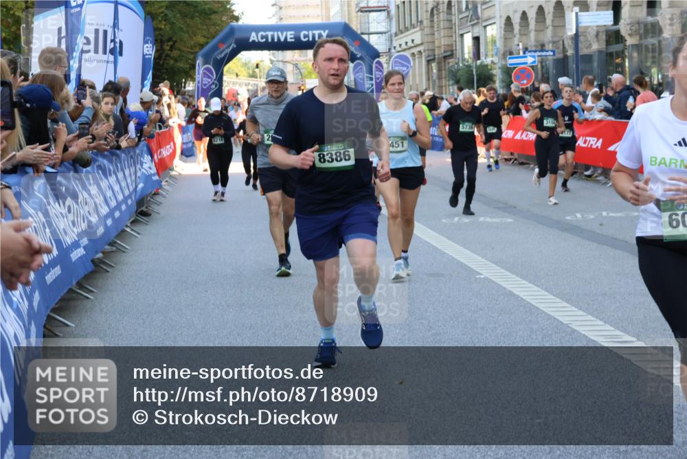 07.09.2025 - BARMER Alsterlauf Strokosch-Dieckow http://msf.ph/oto/8718909 07.09.2025 10:03:41 Ziel 2130, 2259, 2271, 2364, 2620, 2644, 2652, 2702, 2709, 2956, 3272, 3310, 3311, 3519, 3610, 3745, 3764, 3765, 3766, 3918, 3946, 4323, 4333, 4868, 4905, 5236, 5303, 5371, 5479, 5497, 5645, 5689, 5753, 5938, 5984, 6031, 6123, 6205, 6279, 8041, 8306, 8434 meine-sportfotos.de