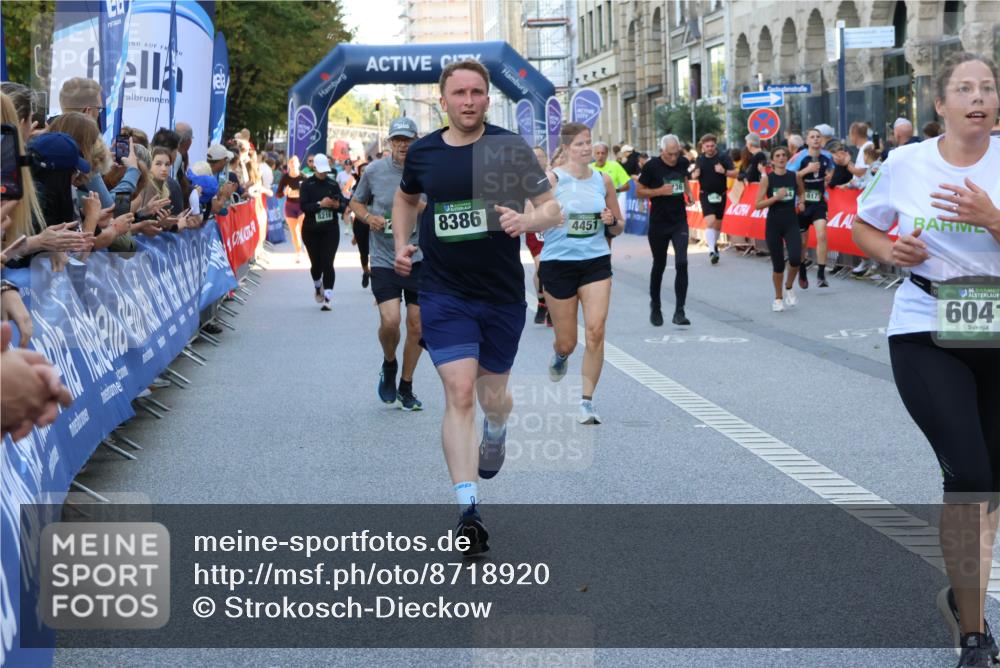 07.09.2025 - BARMER Alsterlauf Strokosch-Dieckow http://msf.ph/oto/8718920 07.09.2025 10:03:41 Ziel 2130, 2259, 2271, 2364, 2620, 2644, 2652, 2702, 2709, 2956, 3272, 3310, 3311, 3519, 3610, 3745, 3764, 3765, 3766, 3918, 3946, 4323, 4333, 4868, 4905, 5236, 5303, 5371, 5479, 5497, 5645, 5689, 5753, 5938, 5984, 6031, 6123, 6205, 6279, 8041, 8306, 8434 meine-sportfotos.de