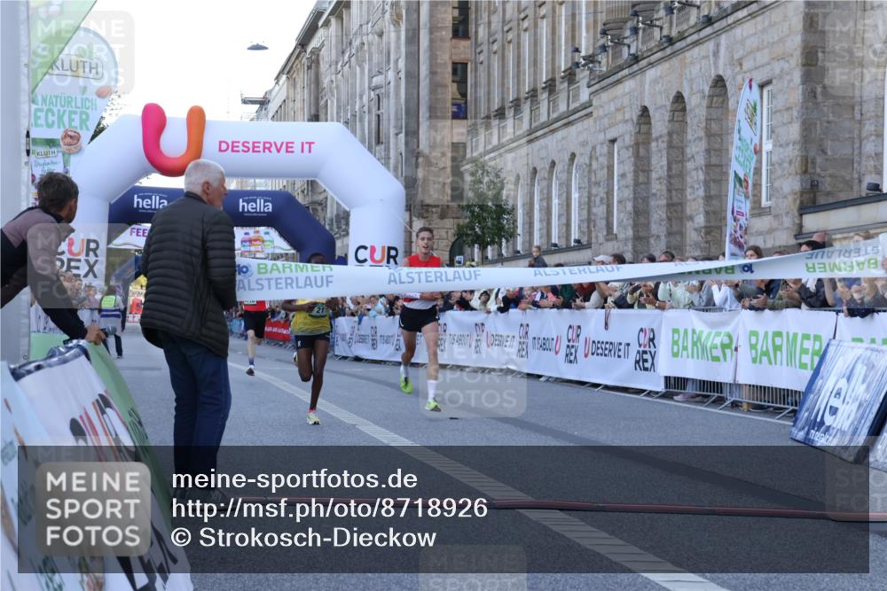 07.09.2025 - BARMER Alsterlauf Strokosch-Dieckow http://msf.ph/oto/8718926 07.09.2025 09:32:44 Ziel 21, 4118, 8354, 8374 meine-sportfotos.de