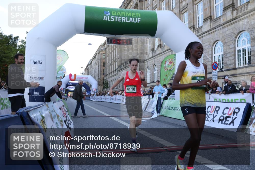 07.09.2025 - BARMER Alsterlauf Strokosch-Dieckow http://msf.ph/oto/8718939 07.09.2025 09:32:49 Ziel 21, 4118, 8354 meine-sportfotos.de