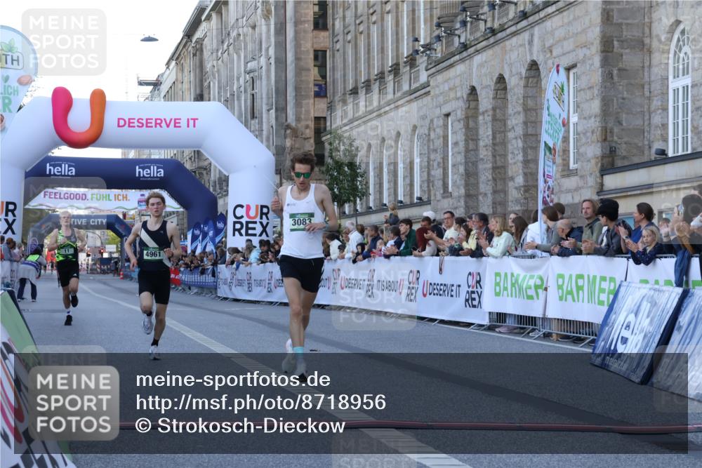07.09.2025 - BARMER Alsterlauf Strokosch-Dieckow http://msf.ph/oto/8718956 07.09.2025 09:33:41 Ziel 11, 3083, 4961 meine-sportfotos.de