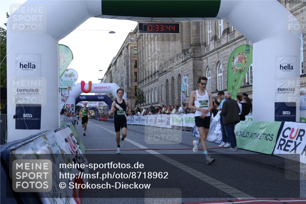 07.09.2025 - BARMER Alsterlauf Strokosch-Dieckow http://msf.ph/oto/8718962 07.09.2025 09:33:43 Ziel 11, 3083, 4961 meine-sportfotos.de