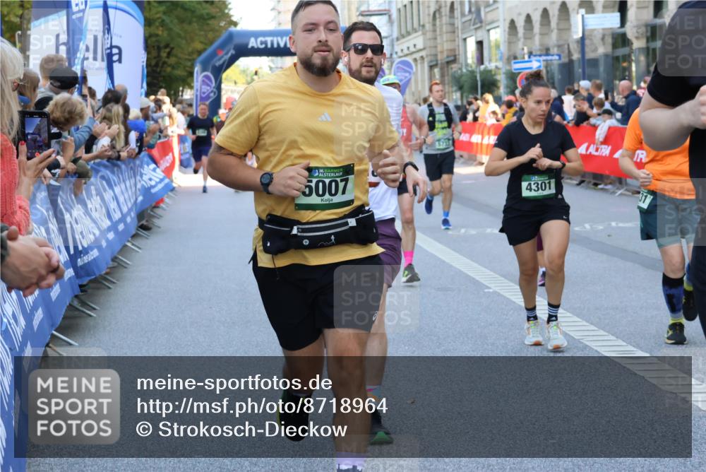 07.09.2025 - BARMER Alsterlauf Strokosch-Dieckow http://msf.ph/oto/8718964 07.09.2025 10:03:34 Ziel 2045, 2130, 2364, 2644, 2652, 2709, 3010, 3272, 3288, 3310, 3311, 3352, 3519, 3610, 3719, 3745, 3832, 3918, 3946, 4074, 4117, 4323, 4333, 4779, 4822, 4868, 4905, 5162, 5225, 5303, 5320, 5371, 5479, 5645, 5689, 5800, 5938, 6002, 6123, 6153, 6279, 8041, 8306 meine-sportfotos.de