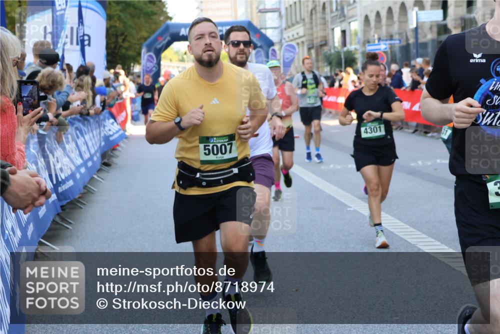 07.09.2025 - BARMER Alsterlauf Strokosch-Dieckow http://msf.ph/oto/8718974 07.09.2025 10:03:34 Ziel 2045, 2130, 2364, 2644, 2652, 2709, 3010, 3272, 3288, 3310, 3311, 3352, 3519, 3610, 3719, 3745, 3832, 3918, 3946, 4074, 4117, 4323, 4333, 4779, 4822, 4868, 4905, 5162, 5225, 5303, 5320, 5371, 5479, 5645, 5689, 5800, 5938, 6002, 6123, 6153, 6279, 8041, 8306 meine-sportfotos.de