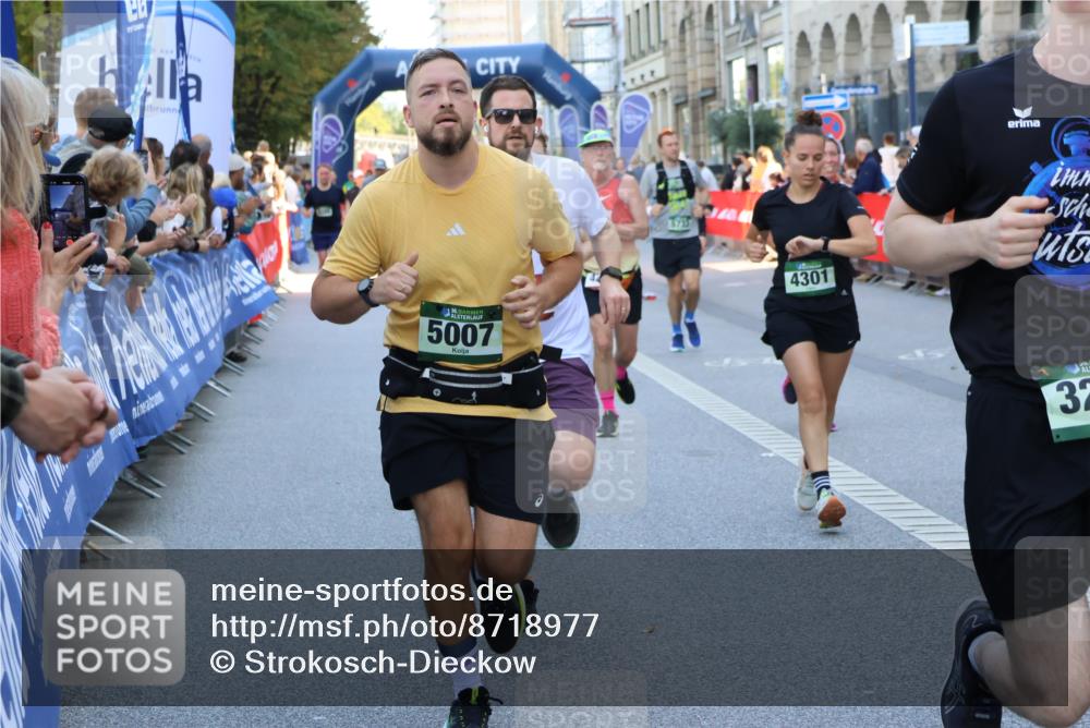 07.09.2025 - BARMER Alsterlauf Strokosch-Dieckow http://msf.ph/oto/8718977 07.09.2025 10:03:34 Ziel 2045, 2130, 2364, 2644, 2652, 2709, 3010, 3272, 3288, 3310, 3311, 3352, 3519, 3610, 3719, 3745, 3832, 3918, 3946, 4074, 4117, 4323, 4333, 4779, 4822, 4868, 4905, 5162, 5225, 5303, 5320, 5371, 5479, 5645, 5689, 5800, 5938, 6002, 6123, 6153, 6279, 8041, 8306 meine-sportfotos.de