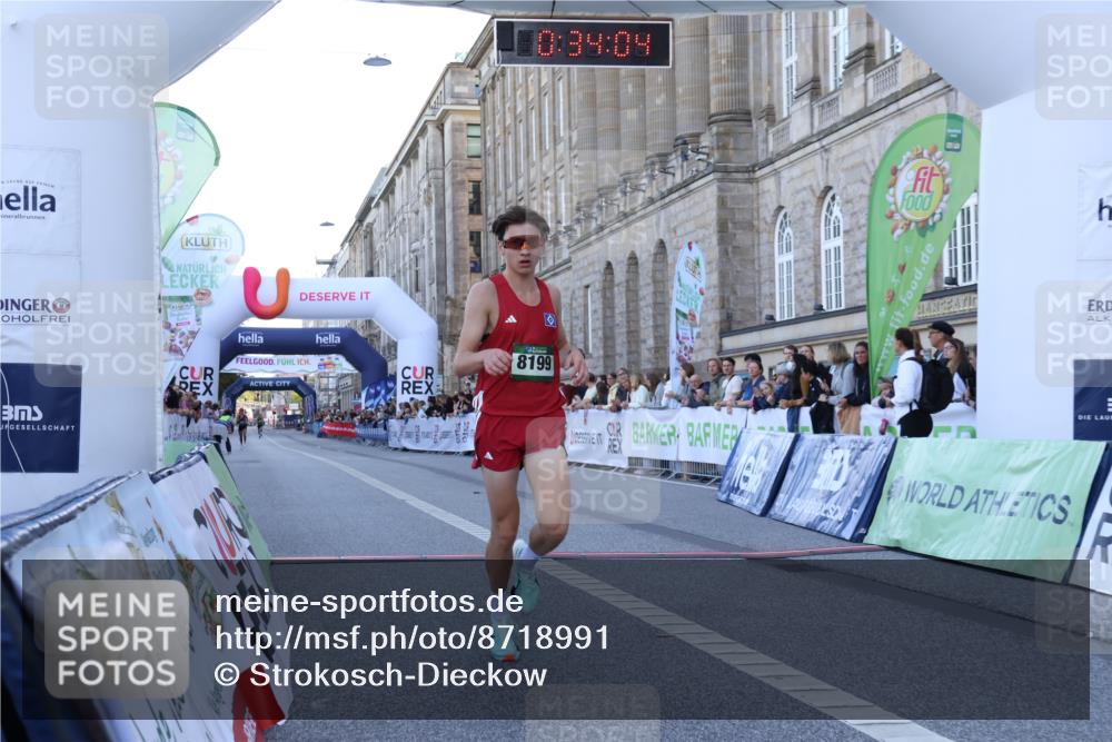 07.09.2025 - BARMER Alsterlauf Strokosch-Dieckow http://msf.ph/oto/8718991 07.09.2025 09:34:03 Ziel 5783, 8199 meine-sportfotos.de