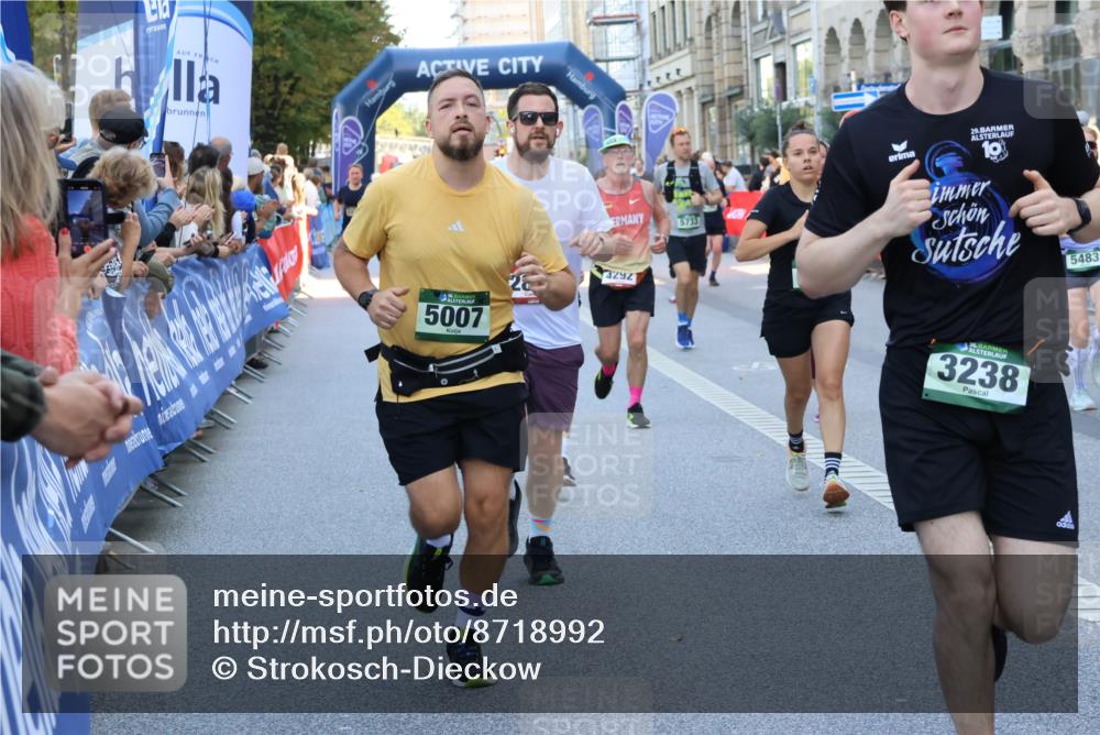 07.09.2025 - BARMER Alsterlauf Strokosch-Dieckow http://msf.ph/oto/8718992 07.09.2025 10:03:33 Ziel 2045, 2046, 2130, 2364, 2370, 2371, 2644, 2652, 3010, 3233, 3272, 3288, 3310, 3311, 3352, 3519, 3610, 3719, 3745, 3832, 3946, 4074, 4117, 4323, 4333, 4779, 4822, 4868, 4905, 5162, 5225, 5303, 5320, 5371, 5479, 5645, 5689, 5800, 5938, 6002, 6123, 6153, 6279, 8041, 8306 meine-sportfotos.de