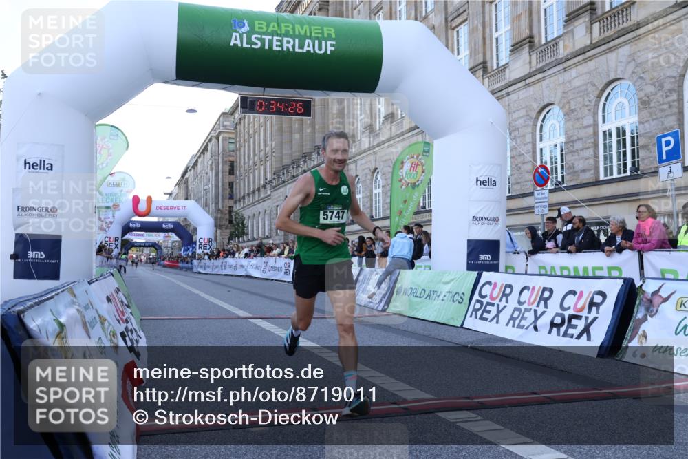 07.09.2025 - BARMER Alsterlauf Strokosch-Dieckow http://msf.ph/oto/8719011 07.09.2025 09:34:24 Ziel 5747 meine-sportfotos.de