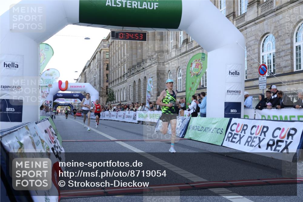 07.09.2025 - BARMER Alsterlauf Strokosch-Dieckow http://msf.ph/oto/8719054 07.09.2025 09:34:51 Ziel 3926, 4138, 4286, 5604, 5641, 5826, 8037 meine-sportfotos.de