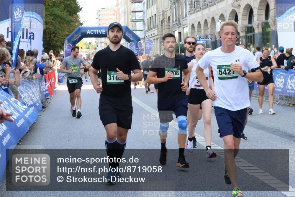 07.09.2025 - BARMER Alsterlauf Strokosch-Dieckow http://msf.ph/oto/8719058 07.09.2025 10:03:22 Ziel 2045, 2046, 2107, 2306, 2326, 2370, 2371, 2455, 2459, 2506, 3010, 3073, 3095, 3104, 3233, 3288, 3352, 3719, 3809, 3832, 3941, 3962, 3978, 4074, 4117, 4662, 4779, 4822, 4905, 5039, 5162, 5225, 5320, 5554, 5695, 5736, 5771, 5800, 6002, 6153, 6279, 6280, 8160, 8172, 8177, 8216, 8386 meine-sportfotos.de