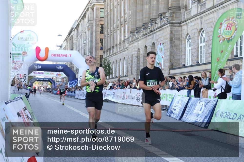 07.09.2025 - BARMER Alsterlauf Strokosch-Dieckow http://msf.ph/oto/8719069 07.09.2025 09:34:57 Ziel 3926, 4138, 4288, 5604, 5641, 8037 meine-sportfotos.de