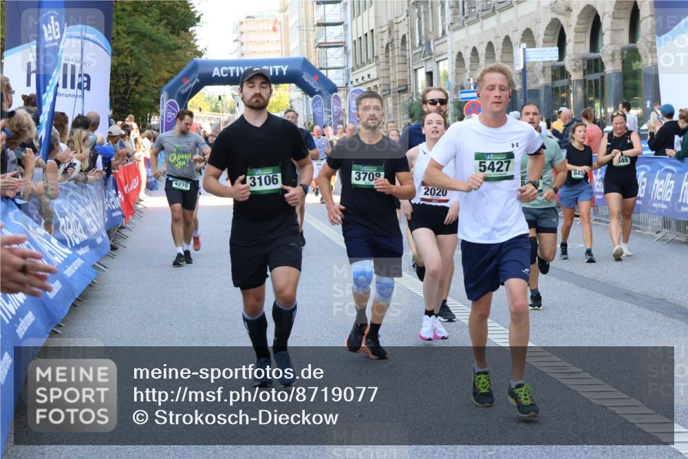 07.09.2025 - BARMER Alsterlauf Strokosch-Dieckow http://msf.ph/oto/8719077 07.09.2025 10:03:22 Ziel 2045, 2046, 2107, 2306, 2326, 2370, 2371, 2455, 2459, 2506, 3010, 3073, 3095, 3104, 3233, 3288, 3352, 3719, 3809, 3832, 3941, 3962, 3978, 4074, 4117, 4662, 4779, 4822, 4905, 5039, 5162, 5225, 5320, 5554, 5695, 5736, 5771, 5800, 6002, 6153, 6279, 6280, 8160, 8172, 8177, 8216, 8386 meine-sportfotos.de