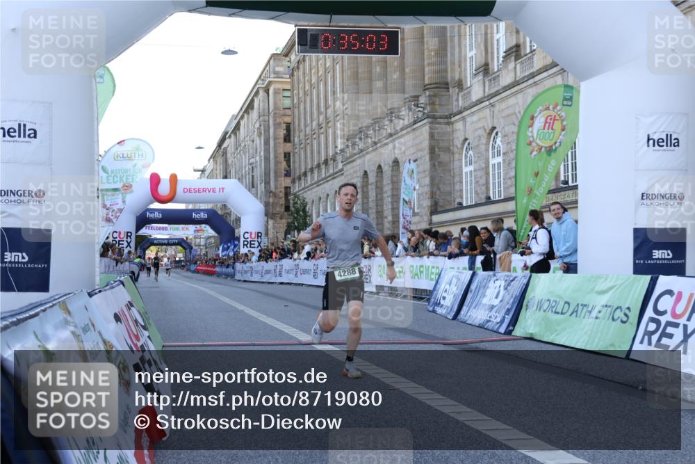 07.09.2025 - BARMER Alsterlauf Strokosch-Dieckow http://msf.ph/oto/8719080 07.09.2025 09:35:02 Ziel 4138, 4288, 8037 meine-sportfotos.de