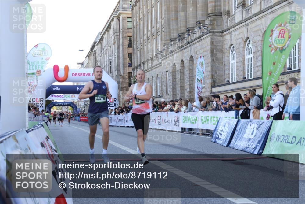 07.09.2025 - BARMER Alsterlauf Strokosch-Dieckow http://msf.ph/oto/8719112 07.09.2025 09:35:23 Ziel 4470, 5892 meine-sportfotos.de