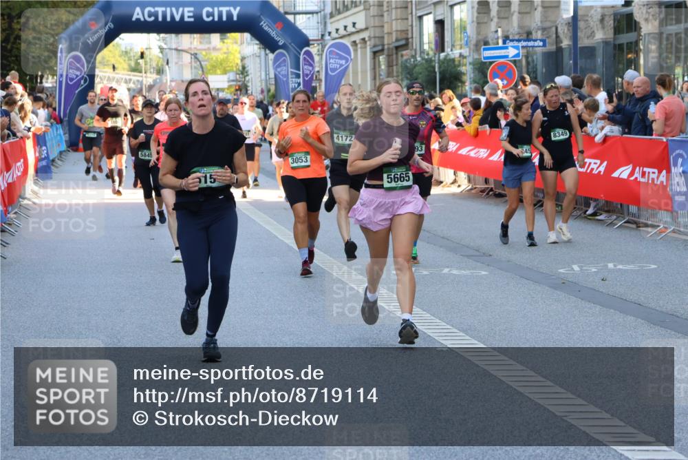 07.09.2025 - BARMER Alsterlauf Strokosch-Dieckow http://msf.ph/oto/8719114 07.09.2025 10:03:10 Ziel 2039, 2061, 2092, 2248, 2304, 2306, 2326, 2455, 2506, 2814, 2818, 3073, 3095, 3104, 3809, 3941, 3962, 3978, 4096, 4180, 4191, 4292, 4301, 4451, 4669, 5007, 5039, 5483, 5485, 5531, 5554, 5695, 5733, 5736, 5771, 5856, 6041, 6280, 8160, 8172, 8177, 8216, 8386 meine-sportfotos.de