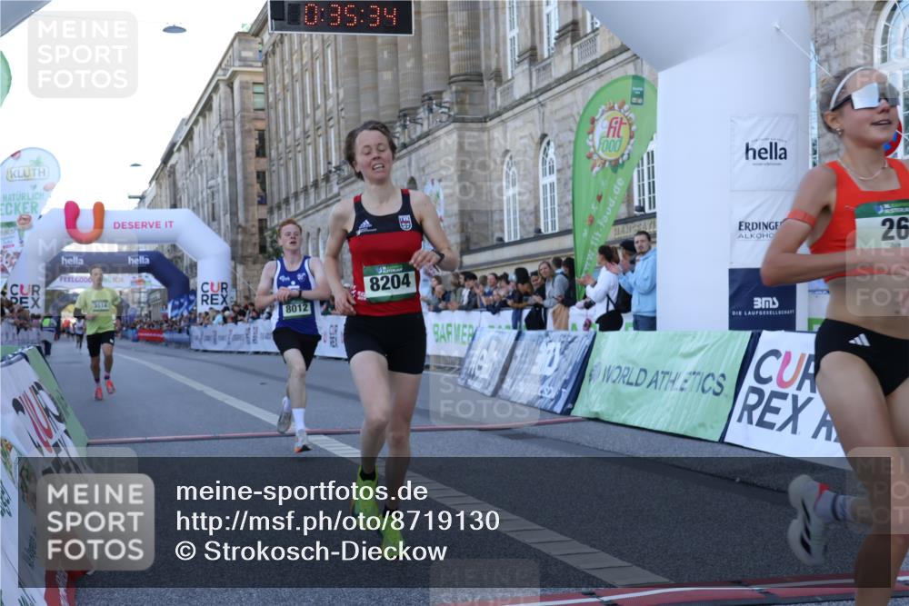 07.09.2025 - BARMER Alsterlauf Strokosch-Dieckow http://msf.ph/oto/8719130 07.09.2025 09:35:33 Ziel 26, 3514, 8012, 8081, 8204 meine-sportfotos.de