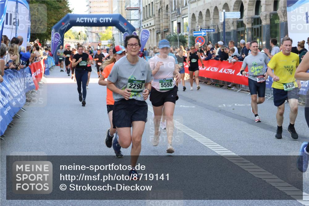 07.09.2025 - BARMER Alsterlauf Strokosch-Dieckow http://msf.ph/oto/8719141 07.09.2025 10:03:07 Ziel 2039, 2061, 2092, 2248, 2304, 2455, 2506, 2814, 2818, 3073, 3095, 3104, 3137, 3237, 3238, 3240, 3941, 3978, 4096, 4180, 4191, 4292, 4301, 4451, 4669, 4960, 5007, 5039, 5483, 5485, 5531, 5554, 5695, 5733, 5736, 5771, 5856, 6041, 6280, 8160, 8216, 8386 meine-sportfotos.de