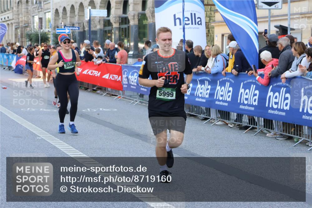 07.09.2025 - BARMER Alsterlauf Strokosch-Dieckow http://msf.ph/oto/8719160 07.09.2025 10:03:05 Ziel 2039, 2061, 2092, 2248, 2304, 2455, 2482, 2814, 2818, 2947, 3073, 3137, 3237, 3238, 3240, 3941, 3978, 4096, 4180, 4191, 4292, 4301, 4451, 4669, 4812, 4960, 5007, 5039, 5483, 5485, 5531, 5554, 5733, 5736, 5856, 6041, 6280, 8160, 8216, 8386 meine-sportfotos.de