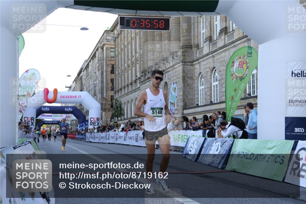 07.09.2025 - BARMER Alsterlauf Strokosch-Dieckow http://msf.ph/oto/8719162 07.09.2025 09:35:56 Ziel 4252, 5148, 5203 meine-sportfotos.de