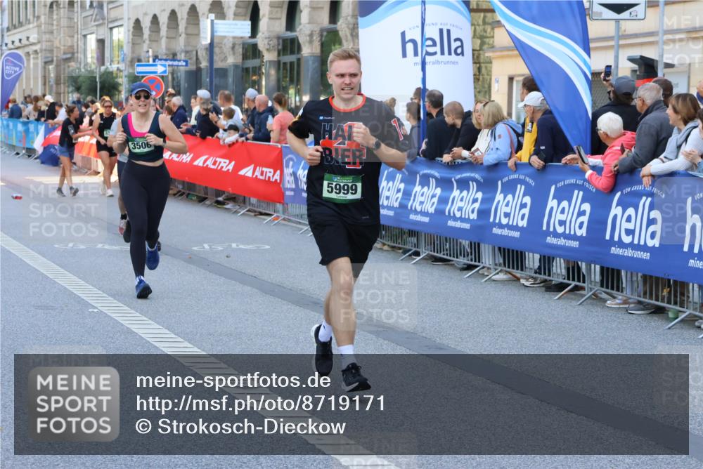 07.09.2025 - BARMER Alsterlauf Strokosch-Dieckow http://msf.ph/oto/8719171 07.09.2025 10:03:05 Ziel 2039, 2061, 2092, 2248, 2304, 2455, 2482, 2814, 2818, 2947, 3073, 3137, 3237, 3238, 3240, 3941, 3978, 4096, 4180, 4191, 4292, 4301, 4451, 4669, 4812, 4960, 5007, 5039, 5483, 5485, 5531, 5554, 5733, 5736, 5856, 6041, 6280, 8160, 8216, 8386 meine-sportfotos.de