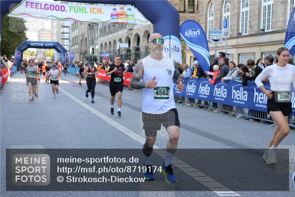 07.09.2025 - BARMER Alsterlauf Strokosch-Dieckow http://msf.ph/oto/8719174 07.09.2025 10:03:04 Ziel 2039, 2061, 2092, 2248, 2304, 2482, 2814, 2818, 2947, 3073, 3137, 3237, 3238, 3240, 3941, 3978, 4093, 4096, 4180, 4191, 4292, 4301, 4451, 4643, 4669, 4812, 4960, 4973, 5007, 5039, 5483, 5485, 5531, 5554, 5733, 5736, 5856, 6041, 6280, 8216, 8386 meine-sportfotos.de