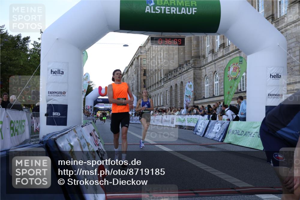 07.09.2025 - BARMER Alsterlauf Strokosch-Dieckow http://msf.ph/oto/8719185 07.09.2025 09:36:08 Ziel 3422, 3841, 4041, 5206, 5532, 5666, 6316, 8008 meine-sportfotos.de