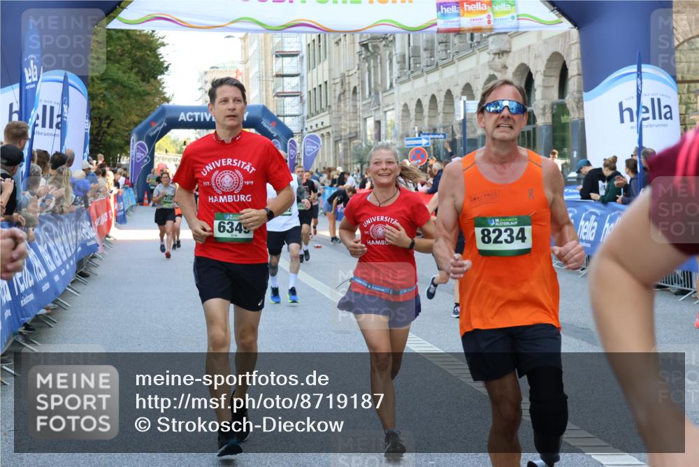07.09.2025 - BARMER Alsterlauf Strokosch-Dieckow http://msf.ph/oto/8719187 07.09.2025 10:03:00 Ziel 2020, 2039, 2061, 2248, 2294, 2304, 2482, 2814, 2818, 2947, 3137, 3229, 3237, 3238, 3240, 3708, 4093, 4096, 4172, 4180, 4191, 4276, 4278, 4292, 4301, 4451, 4643, 4669, 4812, 4960, 4973, 5007, 5427, 5483, 5485, 5522, 5531, 5733, 6041, 6207, 8271 meine-sportfotos.de