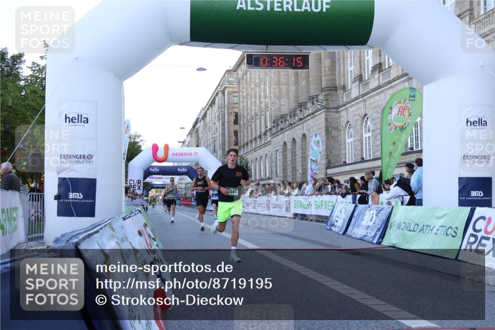07.09.2025 - BARMER Alsterlauf Strokosch-Dieckow http://msf.ph/oto/8719195 07.09.2025 09:36:13 Ziel 3422, 4041, 4614, 5206, 5354, 5532, 5754, 8008 meine-sportfotos.de