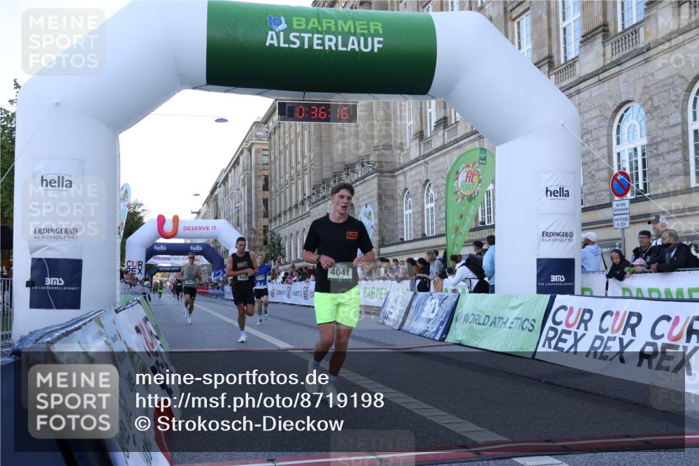 07.09.2025 - BARMER Alsterlauf Strokosch-Dieckow http://msf.ph/oto/8719198 07.09.2025 09:36:14 Ziel 3422, 4041, 4614, 5206, 5354, 5532, 5754 meine-sportfotos.de