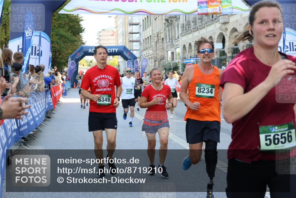 07.09.2025 - BARMER Alsterlauf Strokosch-Dieckow http://msf.ph/oto/8719210 07.09.2025 10:02:59 Ziel 2020, 2039, 2061, 2248, 2294, 2304, 2482, 2814, 2818, 2947, 3137, 3229, 3237, 3238, 3240, 3708, 4093, 4096, 4172, 4180, 4191, 4276, 4278, 4292, 4301, 4451, 4643, 4669, 4812, 4960, 4973, 5007, 5427, 5483, 5485, 5522, 5531, 5733, 5781, 5804, 6041, 6207, 8271 meine-sportfotos.de