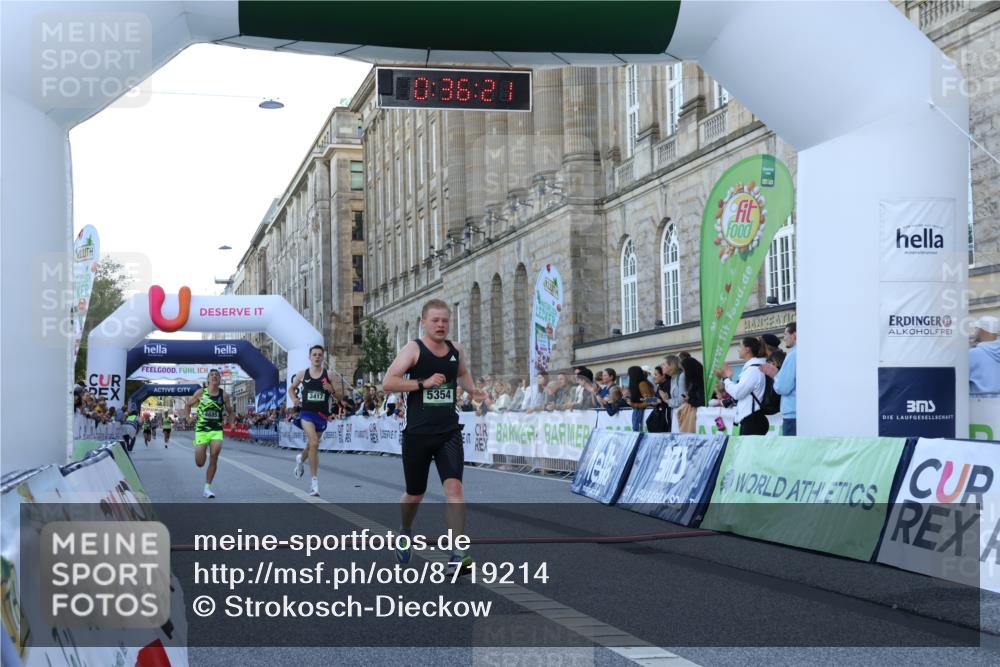 07.09.2025 - BARMER Alsterlauf Strokosch-Dieckow http://msf.ph/oto/8719214 07.09.2025 09:36:20 Ziel 3417, 3422, 4614, 4685, 5354, 5754 meine-sportfotos.de