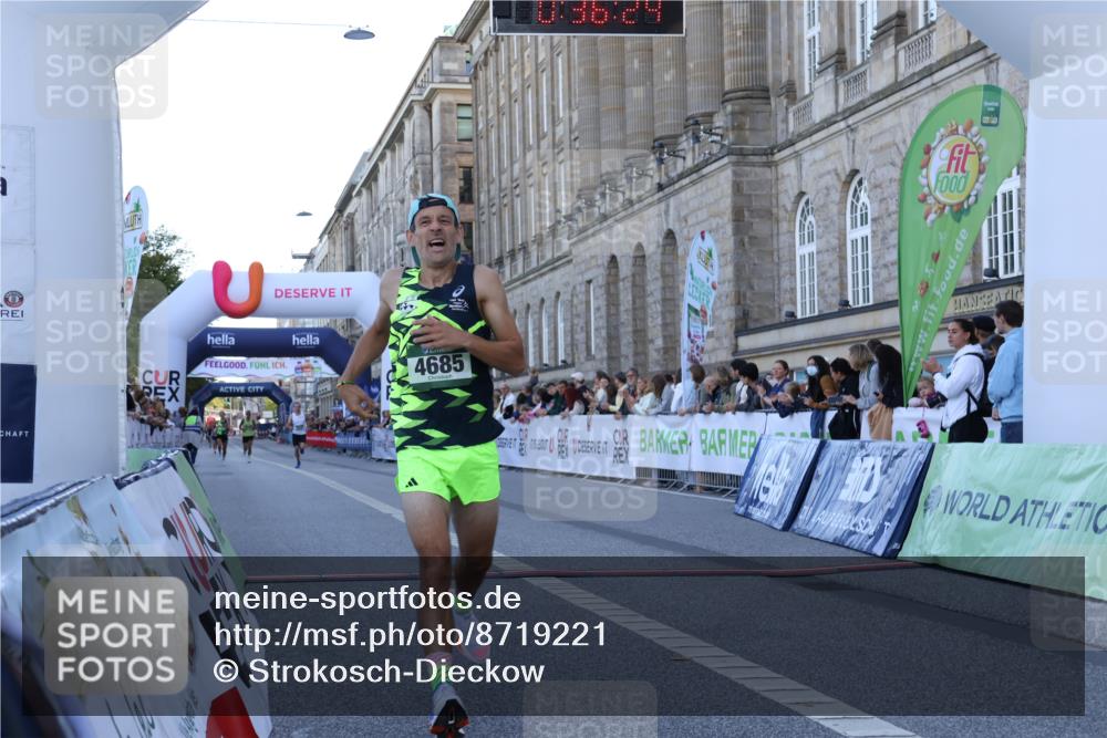 07.09.2025 - BARMER Alsterlauf Strokosch-Dieckow http://msf.ph/oto/8719221 07.09.2025 09:36:22 Ziel 3417, 4647, 4685, 5354 meine-sportfotos.de