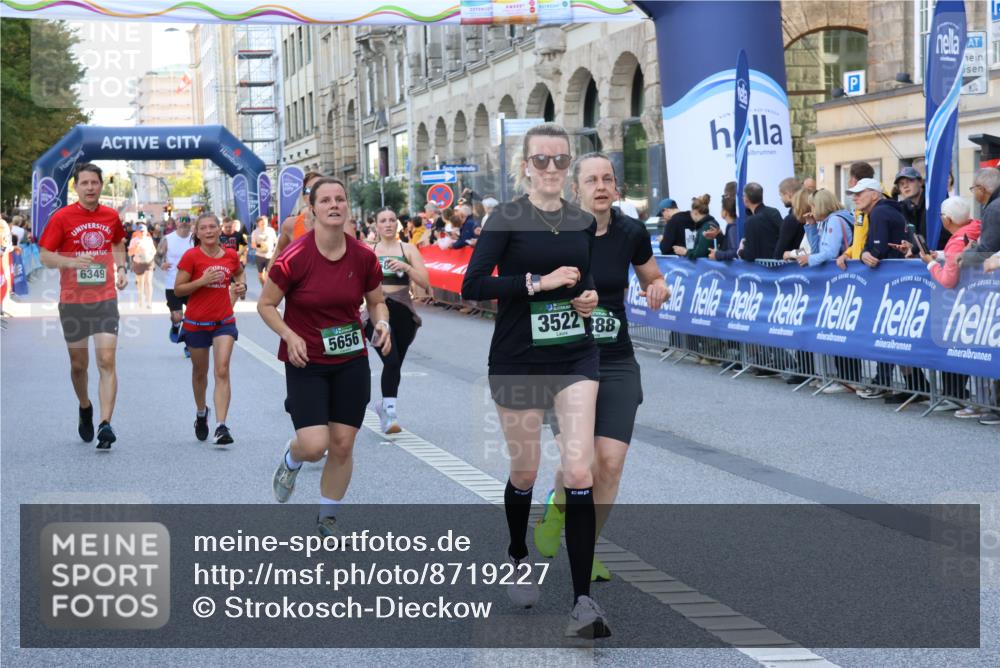07.09.2025 - BARMER Alsterlauf Strokosch-Dieckow http://msf.ph/oto/8719227 07.09.2025 10:02:57 Ziel 2020, 2039, 2248, 2294, 2304, 2482, 2542, 2814, 2818, 2947, 3137, 3229, 3237, 3238, 3240, 3708, 4093, 4096, 4172, 4180, 4191, 4276, 4278, 4292, 4301, 4643, 4669, 4812, 4960, 4973, 5007, 5427, 5483, 5485, 5522, 5531, 5733, 5781, 5804, 6041, 6207, 8271 meine-sportfotos.de
