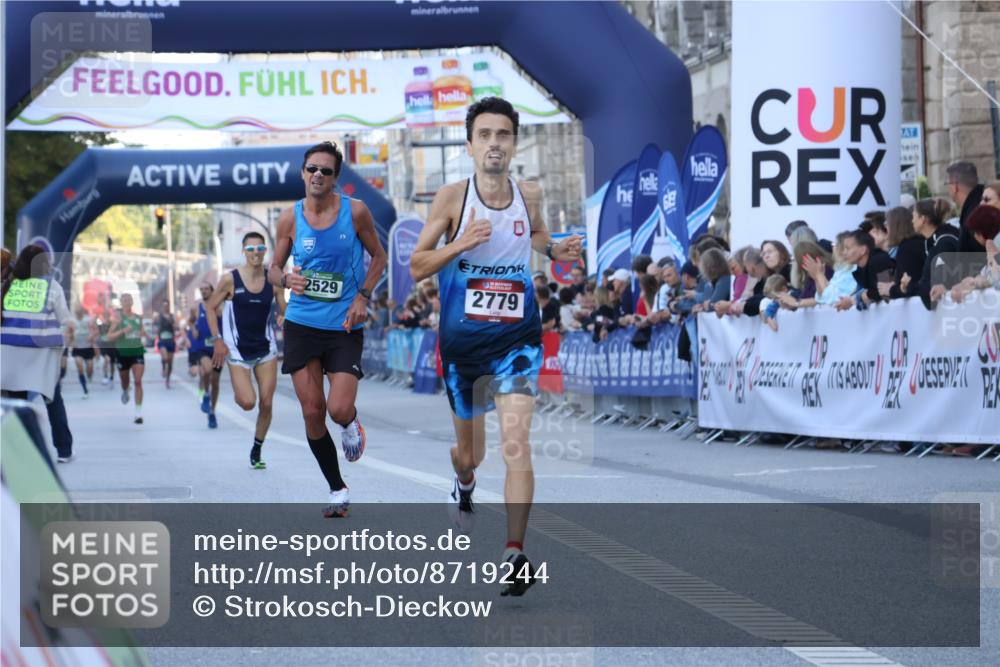 07.09.2025 - BARMER Alsterlauf Strokosch-Dieckow http://msf.ph/oto/8719244 07.09.2025 09:36:36 Ziel 27, 2012, 2529, 2779 meine-sportfotos.de
