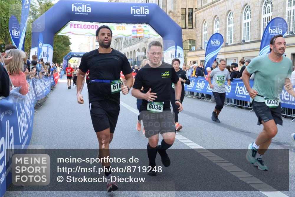 07.09.2025 - BARMER Alsterlauf Strokosch-Dieckow http://msf.ph/oto/8719248 07.09.2025 10:02:53 Ziel 2020, 2039, 2294, 2304, 2393, 2482, 2542, 2818, 2947, 3137, 3229, 3237, 3238, 3240, 3708, 4093, 4096, 4172, 4180, 4191, 4276, 4278, 4292, 4301, 4643, 4812, 4960, 4973, 5427, 5522, 5531, 5781, 5804, 5845, 6207, 8271 meine-sportfotos.de