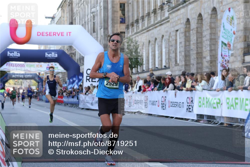 07.09.2025 - BARMER Alsterlauf Strokosch-Dieckow http://msf.ph/oto/8719251 07.09.2025 09:36:41 Ziel 2529, 2779, 5660 meine-sportfotos.de