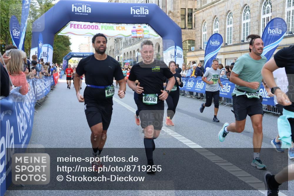 07.09.2025 - BARMER Alsterlauf Strokosch-Dieckow http://msf.ph/oto/8719255 07.09.2025 10:02:53 Ziel 2020, 2039, 2294, 2304, 2393, 2482, 2542, 2818, 2947, 3137, 3229, 3237, 3238, 3240, 3708, 4093, 4096, 4172, 4180, 4191, 4276, 4278, 4292, 4301, 4643, 4812, 4960, 4973, 5427, 5522, 5531, 5781, 5804, 5845, 6207, 8271 meine-sportfotos.de