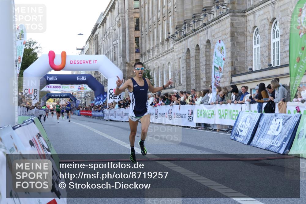 07.09.2025 - BARMER Alsterlauf Strokosch-Dieckow http://msf.ph/oto/8719257 07.09.2025 09:36:43 Ziel 2529, 2779, 5660, 5924 meine-sportfotos.de