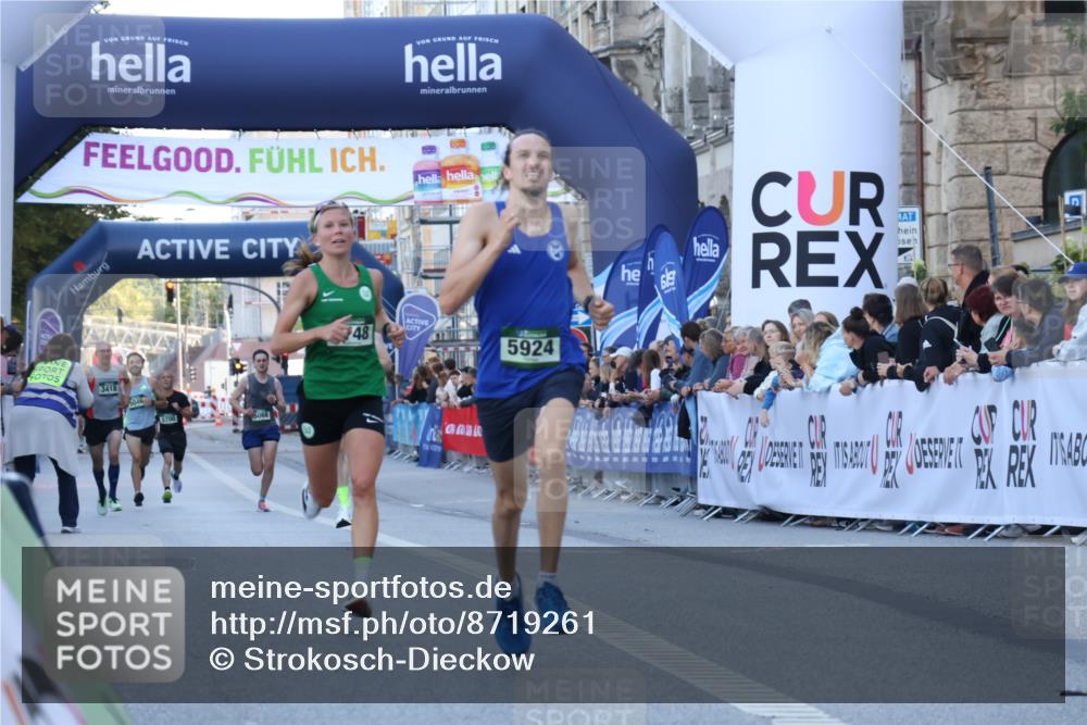 07.09.2025 - BARMER Alsterlauf Strokosch-Dieckow http://msf.ph/oto/8719261 07.09.2025 09:36:47 Ziel 4853, 5660, 5748, 5924 meine-sportfotos.de