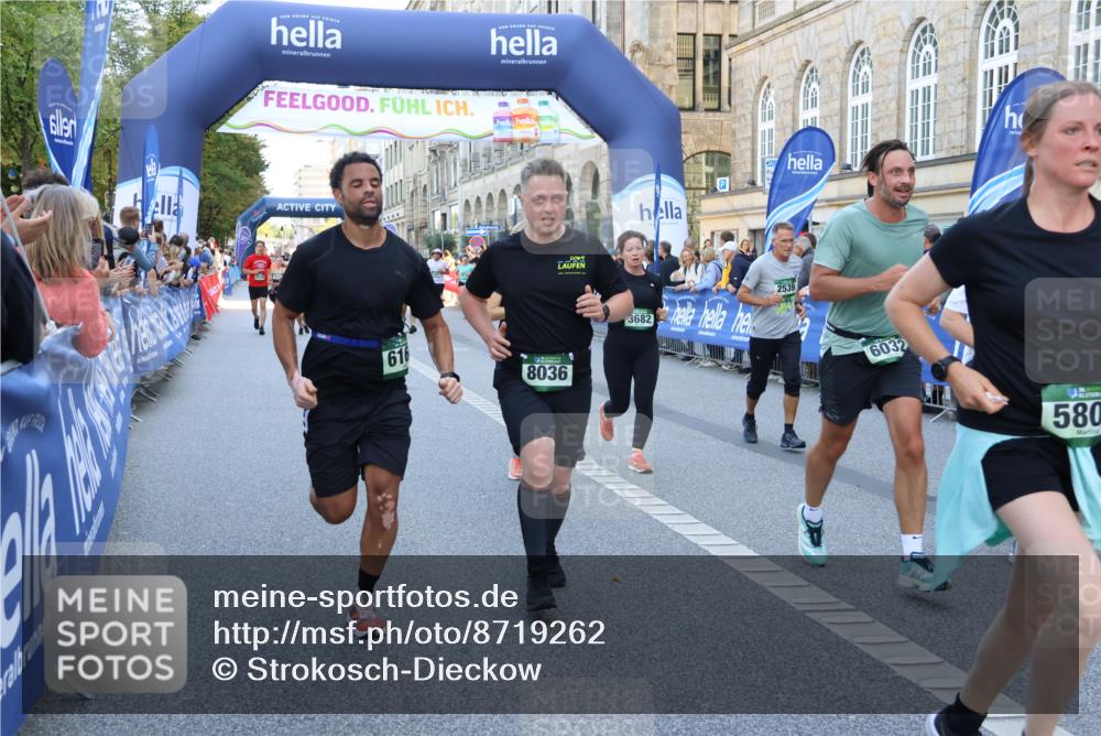07.09.2025 - BARMER Alsterlauf Strokosch-Dieckow http://msf.ph/oto/8719262 07.09.2025 10:02:53 Ziel 2020, 2039, 2294, 2304, 2393, 2482, 2542, 2818, 2947, 3137, 3229, 3237, 3238, 3240, 3708, 4093, 4096, 4172, 4180, 4191, 4276, 4278, 4292, 4301, 4643, 4812, 4960, 4973, 5427, 5522, 5531, 5781, 5804, 5845, 6207, 8271 meine-sportfotos.de