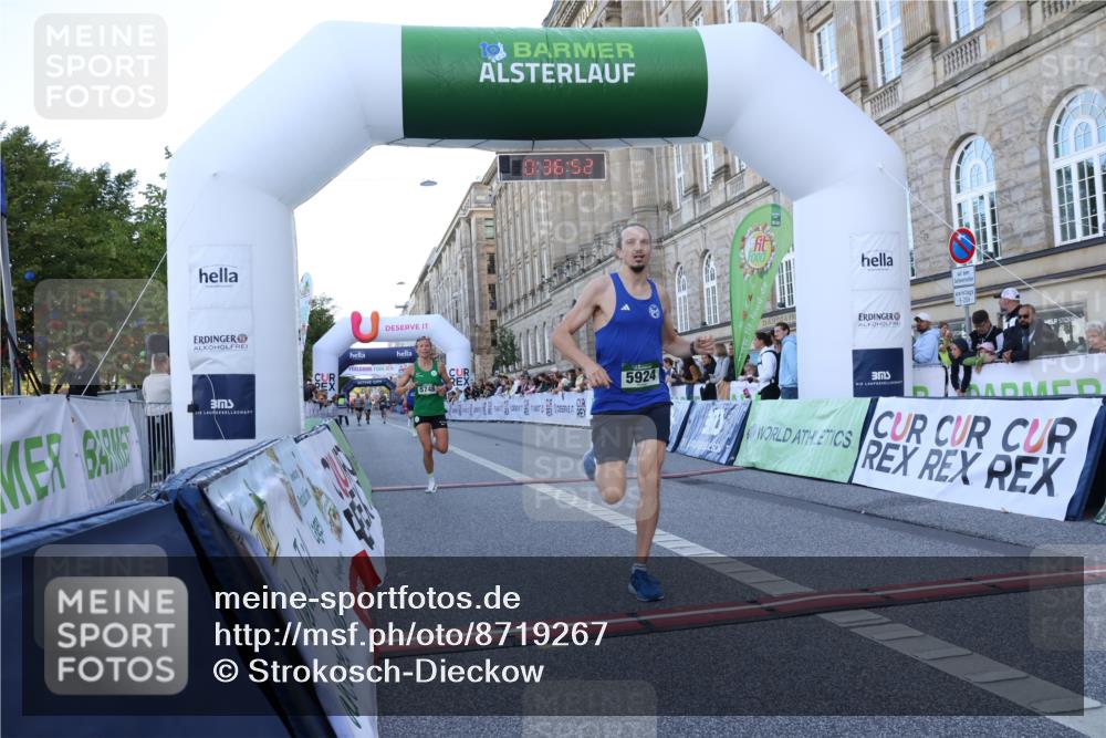 07.09.2025 - BARMER Alsterlauf Strokosch-Dieckow http://msf.ph/oto/8719267 07.09.2025 09:36:50 Ziel 4853, 5748, 5924 meine-sportfotos.de