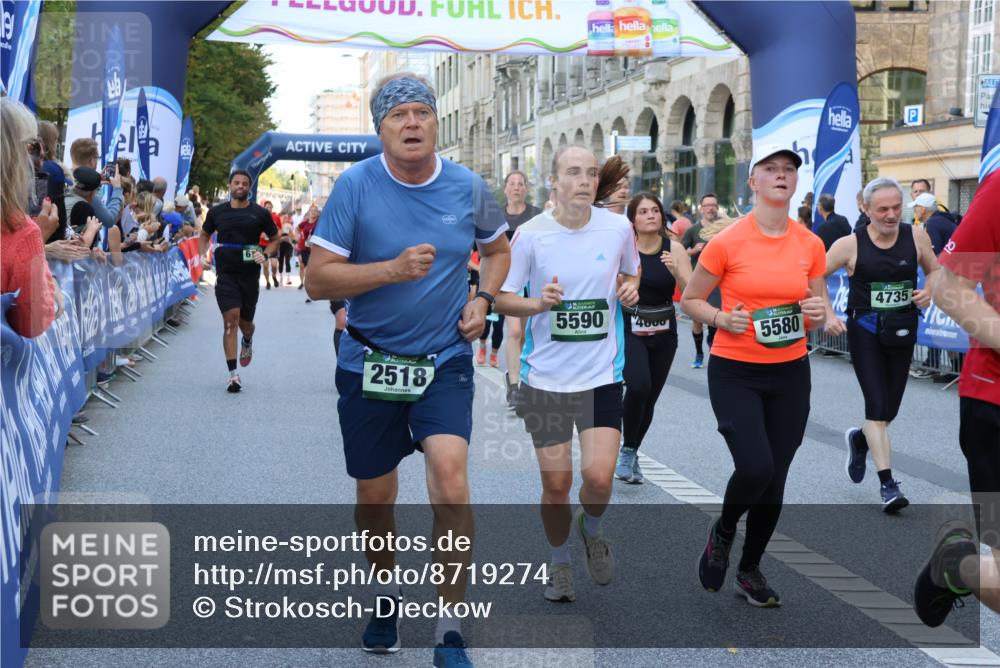 07.09.2025 - BARMER Alsterlauf Strokosch-Dieckow http://msf.ph/oto/8719274 07.09.2025 10:02:49 Ziel 2020, 2294, 2334, 2393, 2482, 2542, 2947, 3053, 3137, 3229, 3237, 3238, 3240, 3708, 3773, 4093, 4172, 4276, 4278, 4643, 4812, 4960, 4973, 5151, 5427, 5522, 5665, 5781, 5804, 5845, 6207, 8271 meine-sportfotos.de