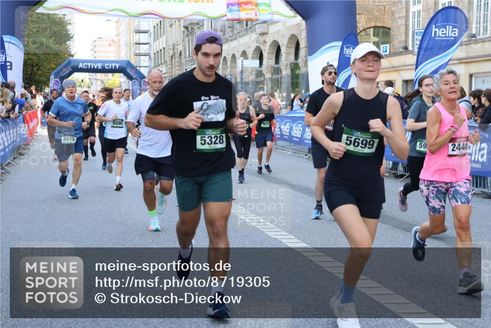 07.09.2025 - BARMER Alsterlauf Strokosch-Dieckow http://msf.ph/oto/8719305 07.09.2025 10:02:47 Ziel 2020, 2294, 2334, 2393, 2482, 2542, 2898, 2947, 3053, 3137, 3229, 3433, 3708, 3773, 4093, 4172, 4276, 4278, 4643, 4812, 4960, 4973, 5151, 5427, 5522, 5665, 5781, 5804, 5845, 5999, 6207, 8271 meine-sportfotos.de