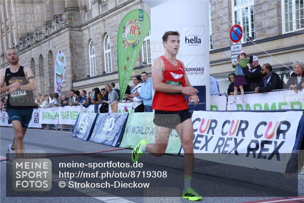 07.09.2025 - BARMER Alsterlauf Strokosch-Dieckow http://msf.ph/oto/8719308 07.09.2025 09:37:21 Ziel 3271, 4253, 5370 meine-sportfotos.de