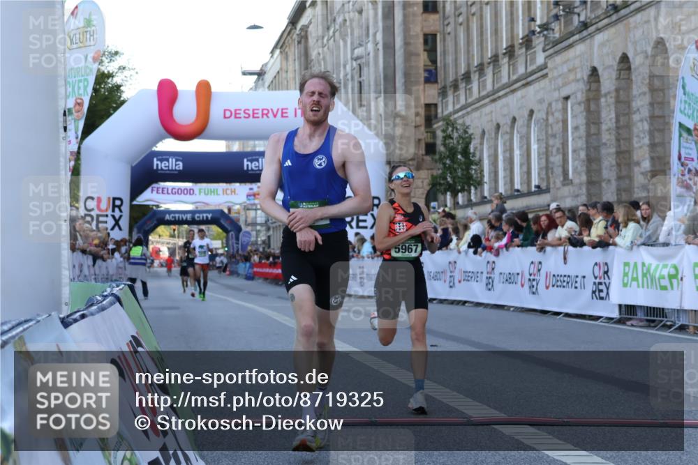 07.09.2025 - BARMER Alsterlauf Strokosch-Dieckow http://msf.ph/oto/8719325 07.09.2025 09:37:34 Ziel 5171, 5967, 6128 meine-sportfotos.de
