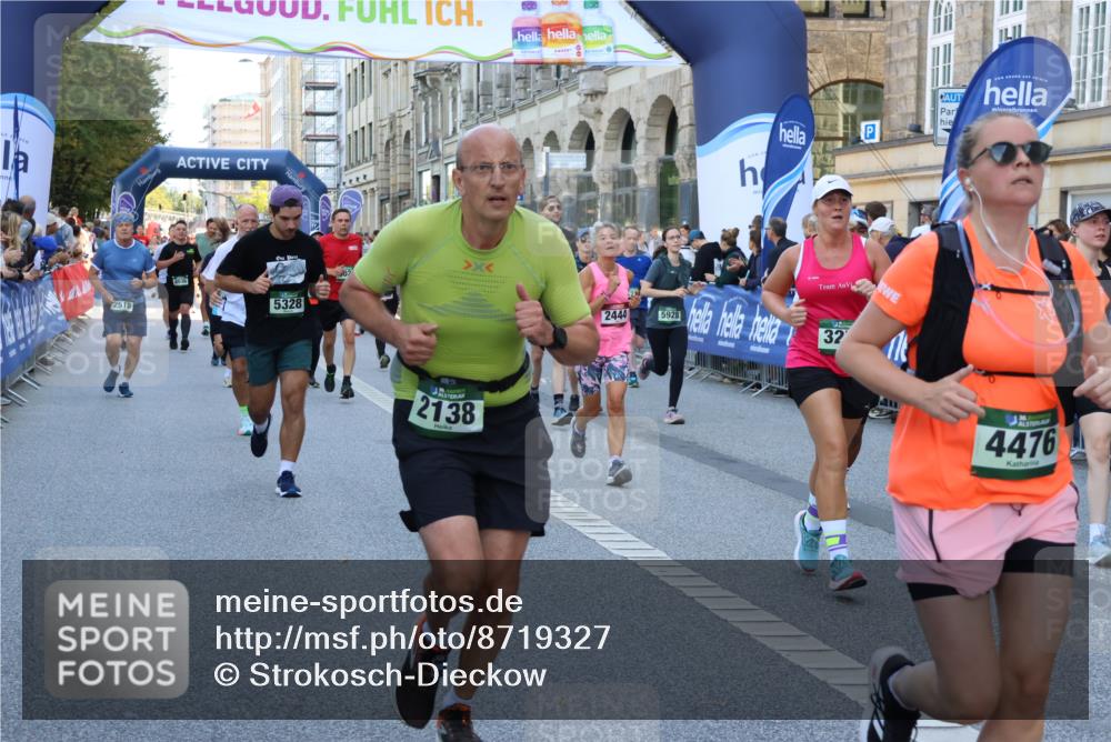 07.09.2025 - BARMER Alsterlauf Strokosch-Dieckow http://msf.ph/oto/8719327 07.09.2025 10:02:45 Ziel 2020, 2294, 2334, 2393, 2482, 2542, 2898, 2947, 3053, 3225, 3229, 3433, 3506, 3708, 3773, 4093, 4172, 4276, 4278, 4643, 4973, 5078, 5151, 5427, 5522, 5555, 5665, 5781, 5804, 5845, 5999, 6207, 8271 meine-sportfotos.de
