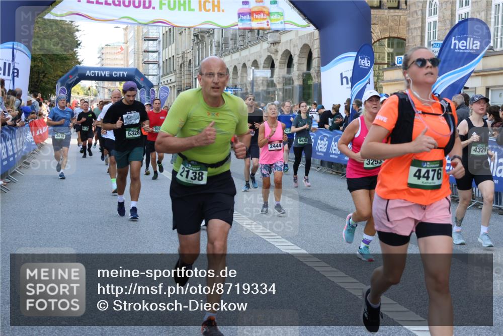 07.09.2025 - BARMER Alsterlauf Strokosch-Dieckow http://msf.ph/oto/8719334 07.09.2025 10:02:44 Ziel 2020, 2294, 2298, 2334, 2393, 2542, 2898, 3053, 3225, 3229, 3433, 3506, 3708, 3773, 4093, 4172, 4276, 4278, 4643, 4973, 5078, 5151, 5427, 5522, 5555, 5665, 5781, 5804, 5845, 5999, 6207, 8271 meine-sportfotos.de